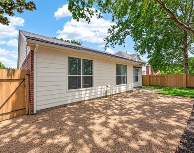 6606 Belmont Bend - Photo Thumbnail 41