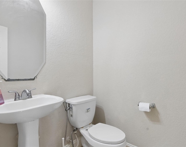 20909 Springport Court - Photo Thumbnail 23
