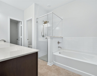 2129 Solstice Boulevard - Photo Thumbnail 14