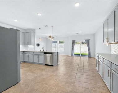 2129 Solstice Boulevard - Photo Thumbnail 7