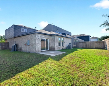 2129 Solstice Boulevard - Photo Thumbnail 26