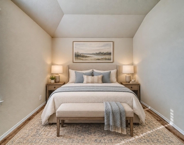 15226 Dinnet Berm Drive - Photo Thumbnail 11