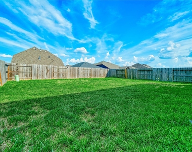 15226 Dinnet Berm Drive - Photo Thumbnail 29