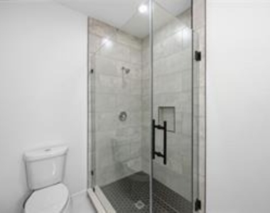 8412 Darien St Unit B - Photo Thumbnail 12