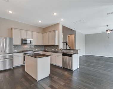 23623 San Ricci Court - Photo Thumbnail 13