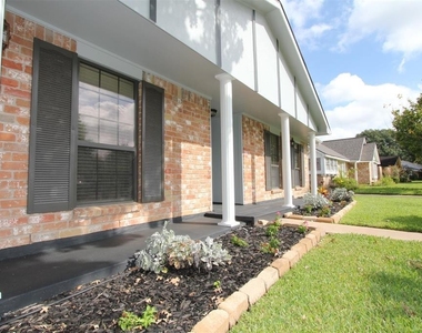13550 Brook Hollow Drive - Photo Thumbnail 27