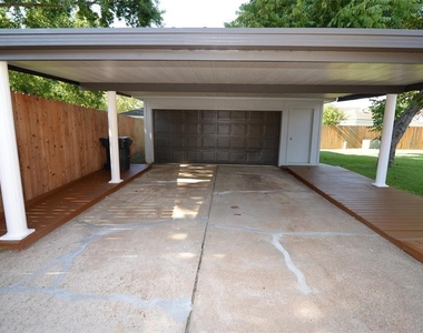 13550 Brook Hollow Drive - Photo Thumbnail 30