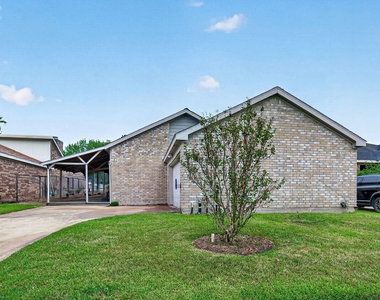 3079 Hazy Park Drive - Photo Thumbnail 2