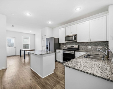 6727 Hobby Wind Ridge Drive - Photo Thumbnail 8