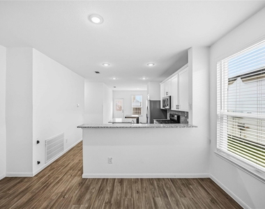 6727 Hobby Wind Ridge Drive - Photo Thumbnail 7