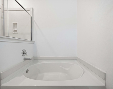 6727 Hobby Wind Ridge Drive - Photo Thumbnail 25