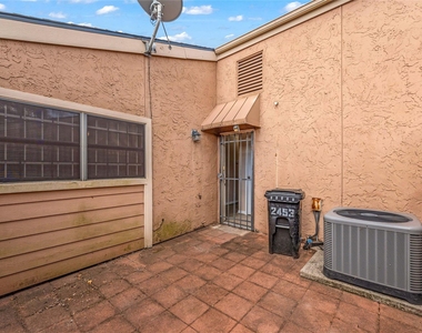 2453 Briarwest Boulevard - Photo Thumbnail 24