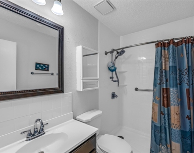 2453 Briarwest Boulevard - Photo Thumbnail 22
