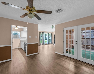 2453 Briarwest Boulevard - Photo Thumbnail 7