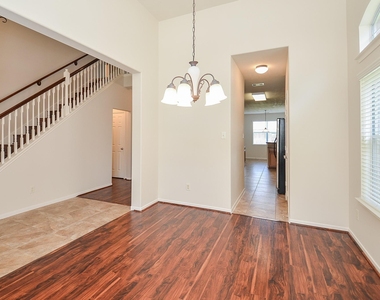 3607 Morgans Cove Court - Photo Thumbnail 4