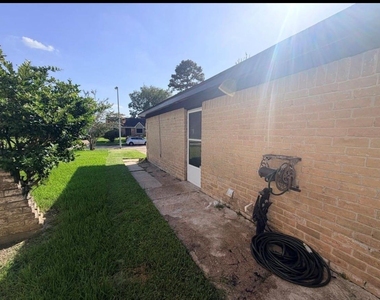 12727 Fern Forest Drive - Photo Thumbnail 12