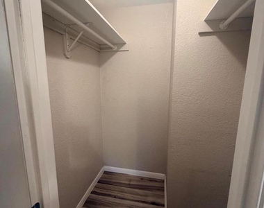 12727 Fern Forest Drive - Photo Thumbnail 4