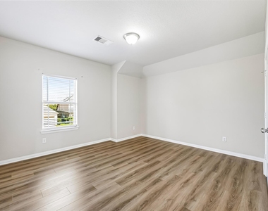 20311 Aspen Manor Lane - Photo Thumbnail 24
