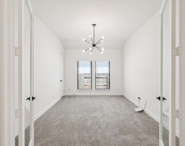 18431 Chameleon Court - Photo Thumbnail 16