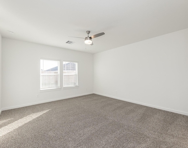31719 Kellan Grove Court - Photo Thumbnail 12