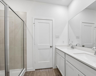 3931 Windy Whisper Drive - Photo Thumbnail 16