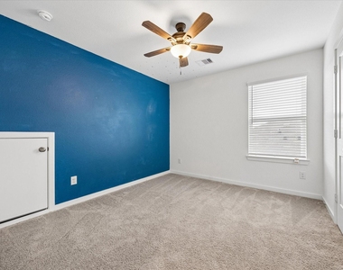 3931 Windy Whisper Drive - Photo Thumbnail 21