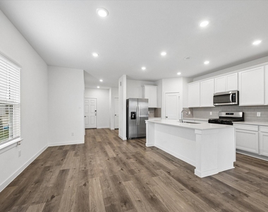 3931 Windy Whisper Drive - Photo Thumbnail 5