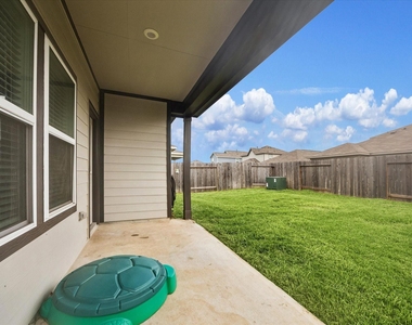 3931 Windy Whisper Drive - Photo Thumbnail 27