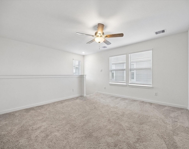 3931 Windy Whisper Drive - Photo Thumbnail 19