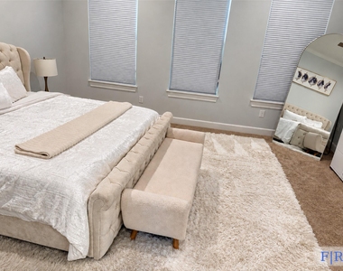 3307 Beverly Forest Drive - Photo Thumbnail 3