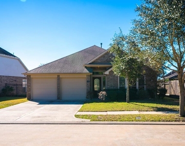 11015 Brighton Gardens Drive - Photo Thumbnail 1