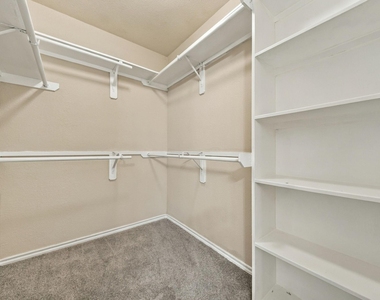 9911 Sterling Place Drive - Photo Thumbnail 9