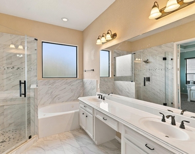293 W Bend Drive - Photo Thumbnail 12