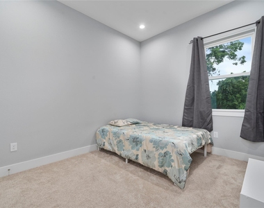 5116 Del Sur Street - Photo Thumbnail 25