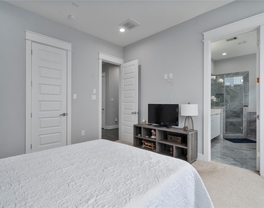 5116 Del Sur Street - Photo Thumbnail 16