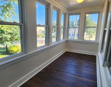 564 Rockland - Photo Thumbnail 8