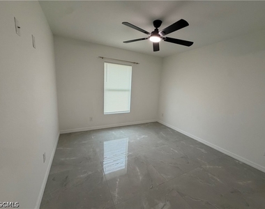 416 Pinehurst Avenue - Photo Thumbnail 8