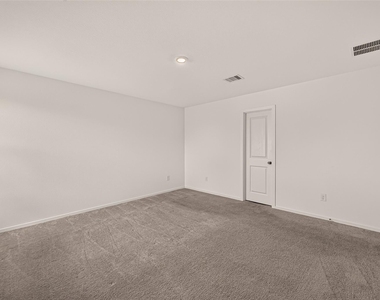 6143 Sunburst Scarlett Drive - Photo Thumbnail 28