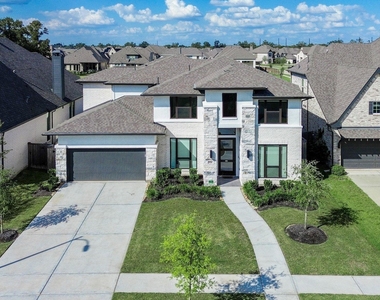 30206 Crossfield Court - Photo Thumbnail 1