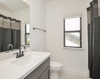 30206 Crossfield Court - Photo Thumbnail 32