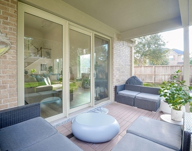 28503 Pleasant Forest Drive - Photo Thumbnail 41