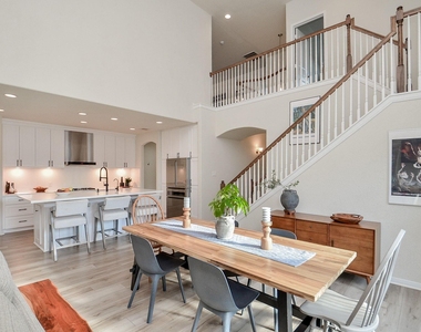 28503 Pleasant Forest Drive - Photo Thumbnail 12