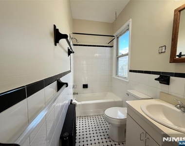 67 Prospect - Photo Thumbnail 20