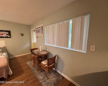 231 Woodland Avenue - Photo Thumbnail 9