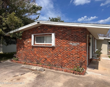 231 Woodland Avenue - Photo Thumbnail 1