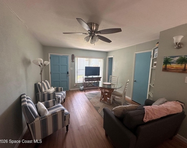 231 Woodland Avenue - Photo Thumbnail 3
