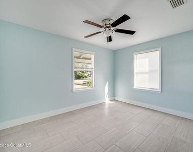 1212 W Azalea Court - Photo Thumbnail 26
