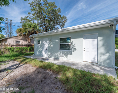 1212 W Azalea Court - Photo Thumbnail 6