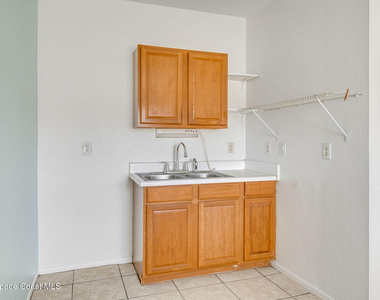 1212 W Azalea Court - Photo Thumbnail 35