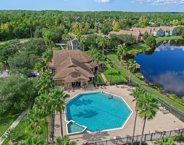 9578 Lake Chase Island Way - Photo Thumbnail 16